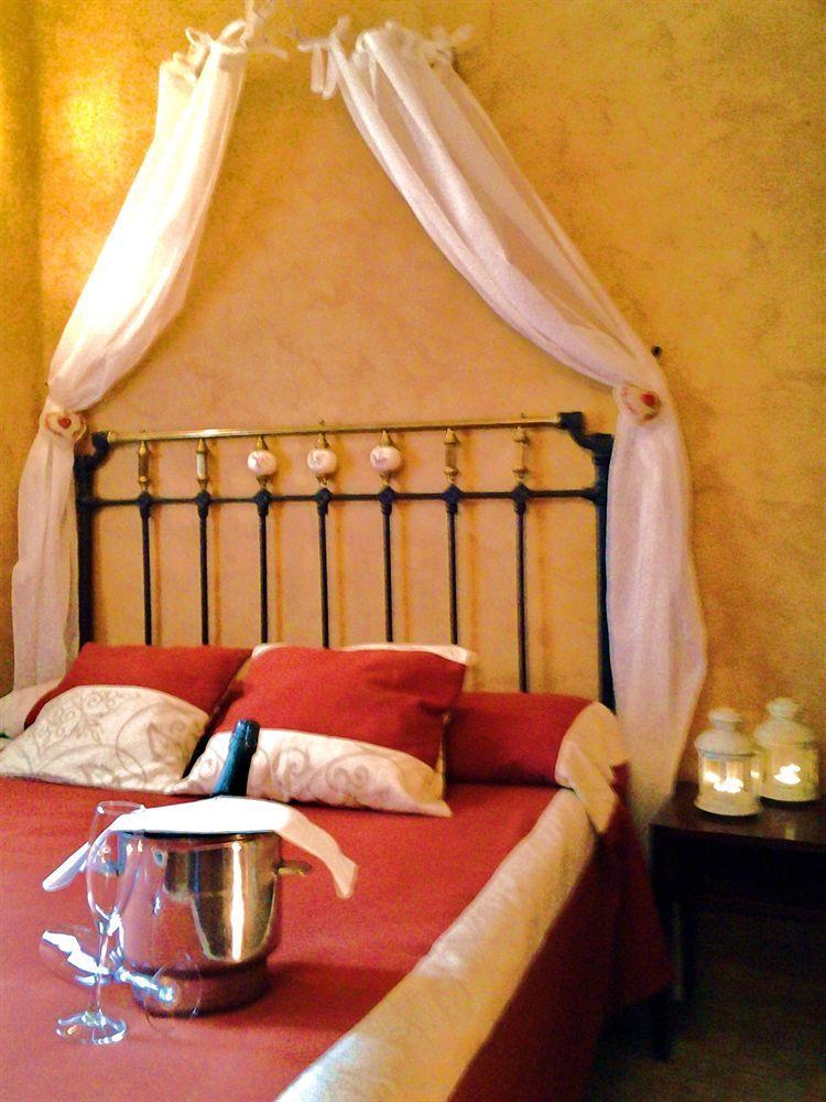 Pradets Hotell Vielha Exteriör bild